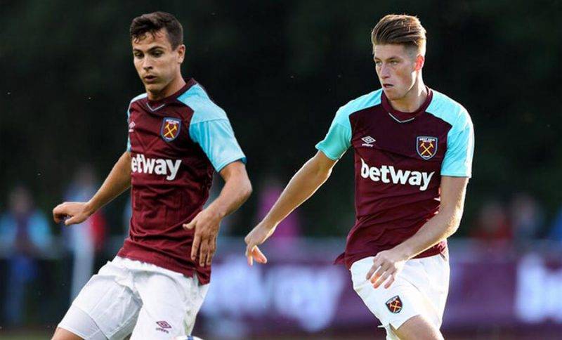 确实有点水平！王大雷晒打网球视频：陪练也得稍微会一点.